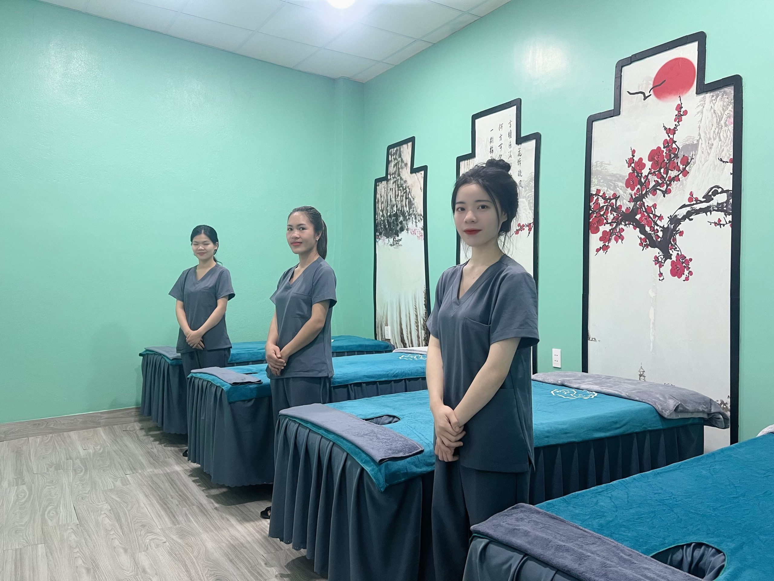 Massage TUẤN DU tại Đồng Văn