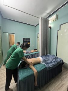 dịch vụ massage tốt nhất tại Đông y Tuấn Du